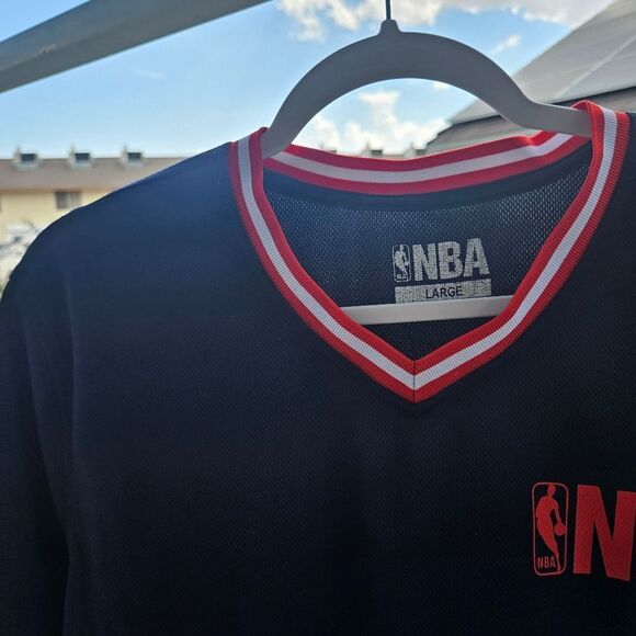 NBA shirt - Picture 2 of 6